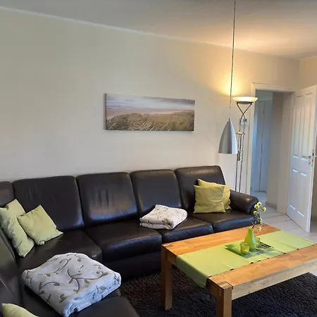 Doppelhaushaelfte In Burhave