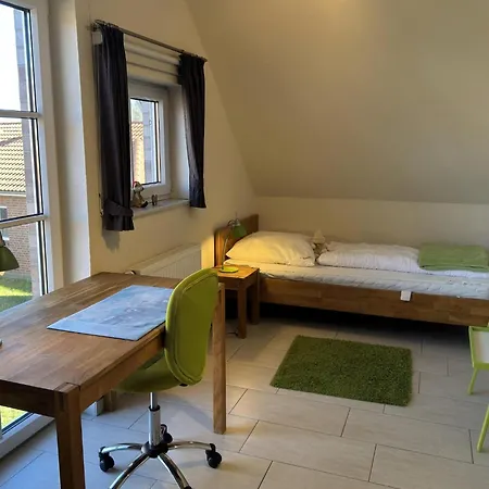 Apartmán Doppelhaushaelfte In *