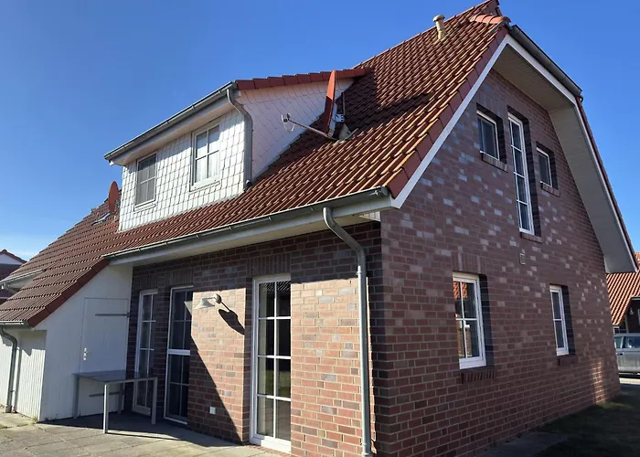 Doppelhaushaelfte In Apartman