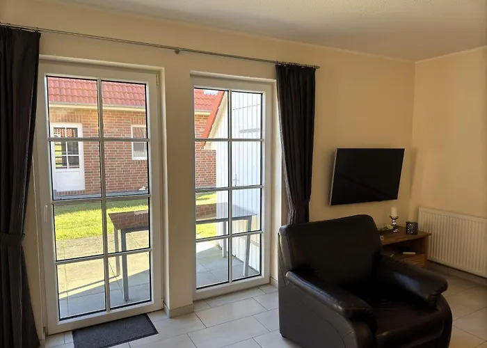 Doppelhaushaelfte In Apartman