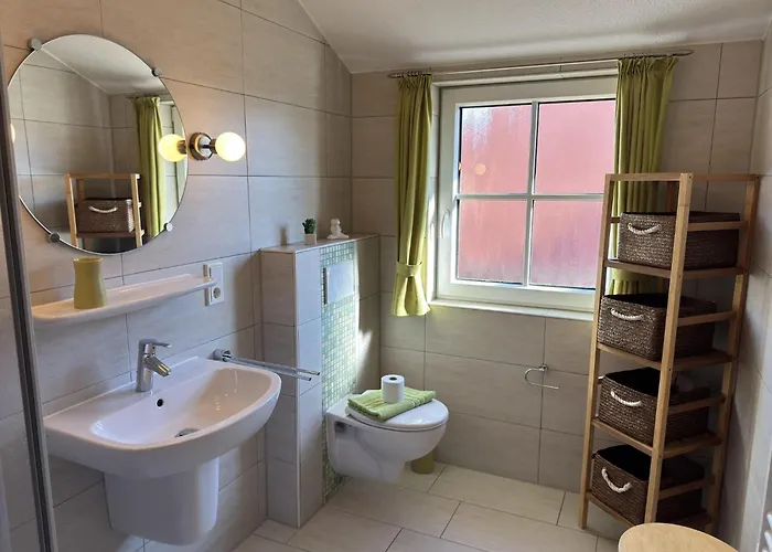 Doppelhaushaelfte In Apartman Burhave