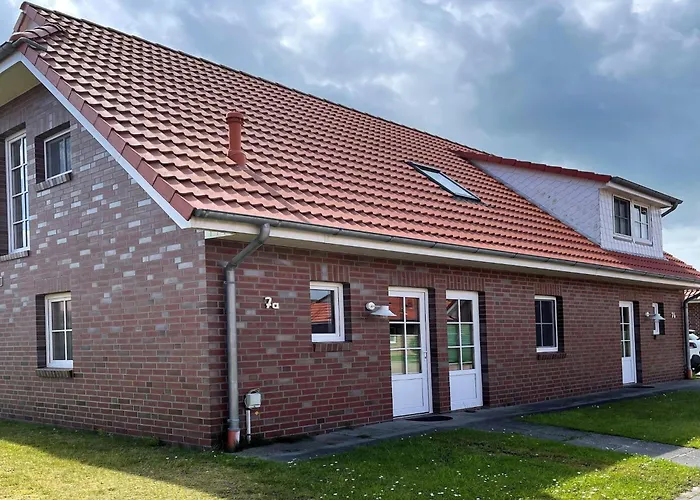 Doppelhaushaelfte In Apartman