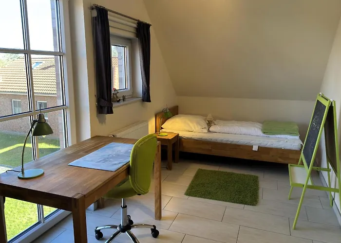 Apartman Doppelhaushaelfte In *